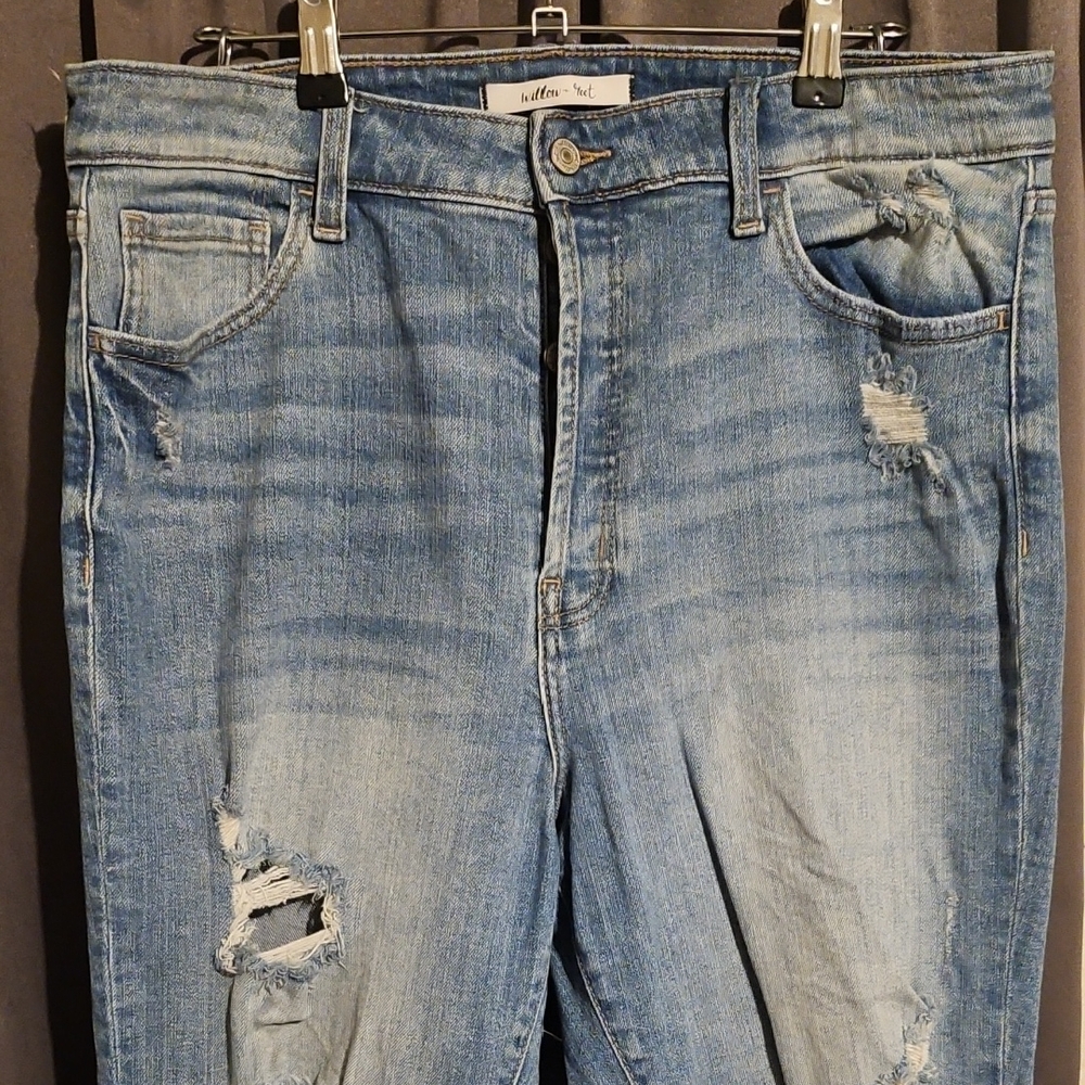Blue Boyfriend Jeans with Distressed Details